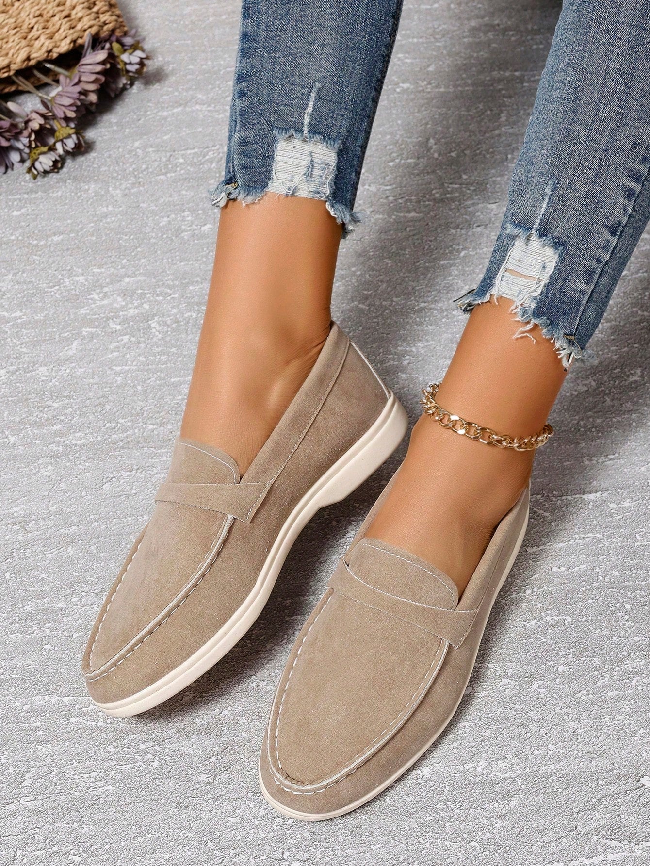 Penny: Mocassins en daim naturel, élégantes et confortables