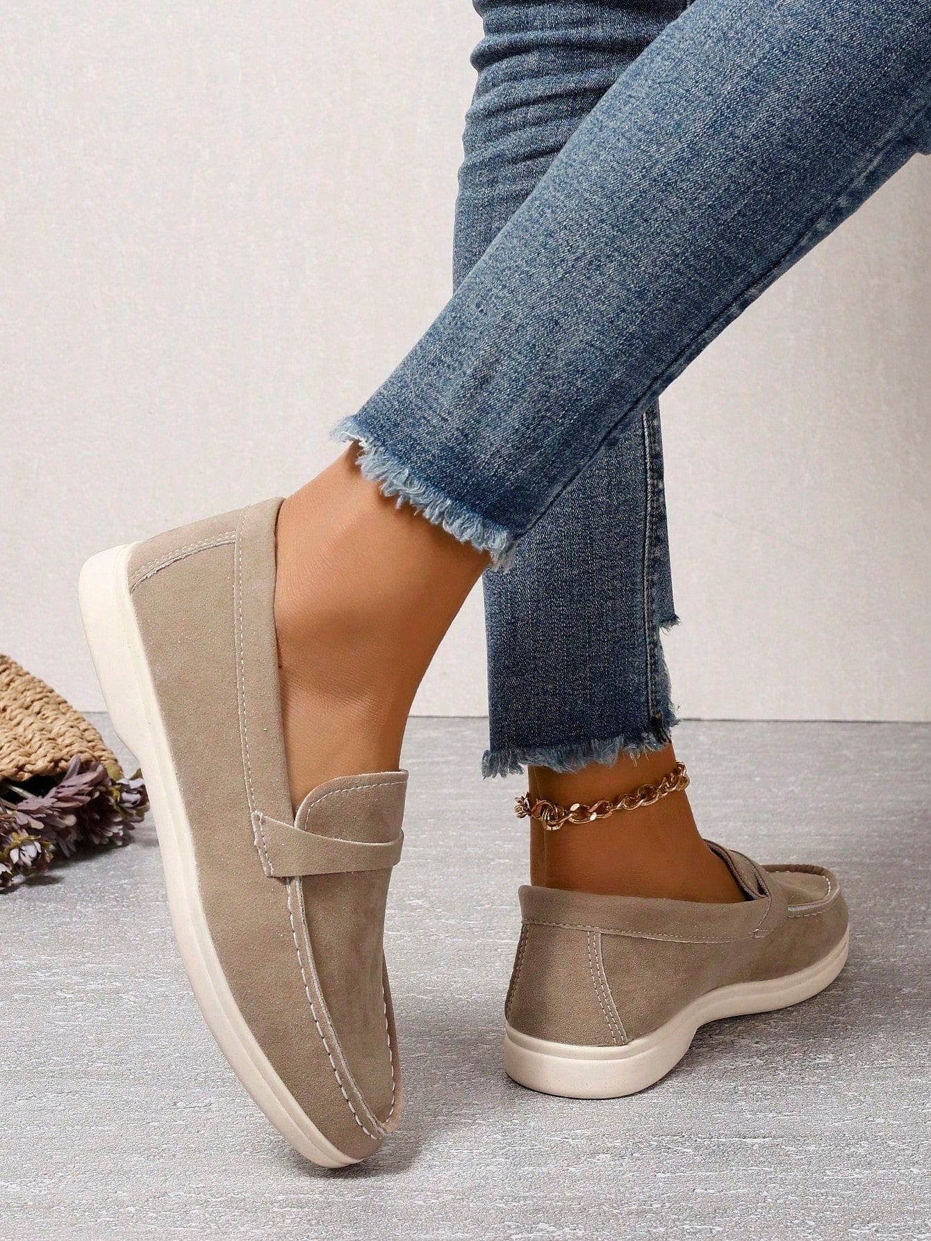 Penny: Mocassins en daim naturel, élégantes et confortables