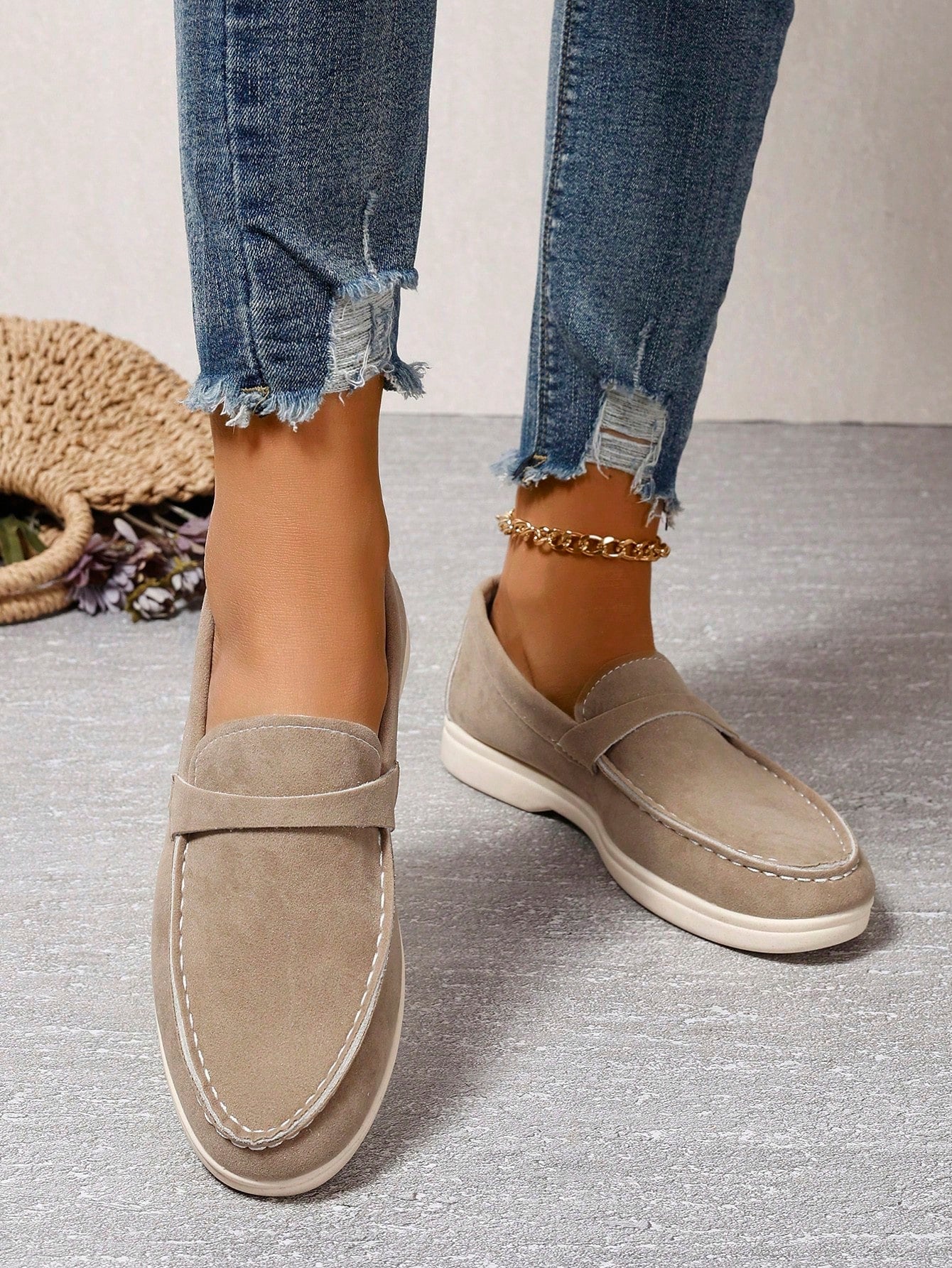 Penny: Mocassins en daim naturel, élégantes et confortables