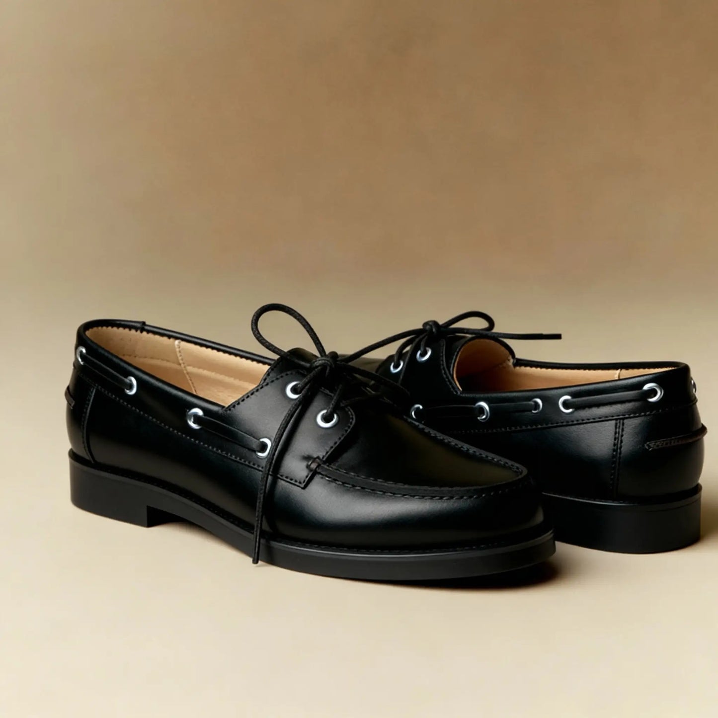 Caroline : Mocassin Femme en Cuir – Noir