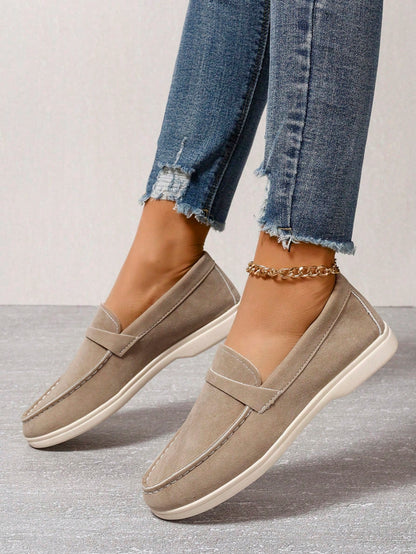 Penny: Mocassins en daim naturel, élégantes et confortables