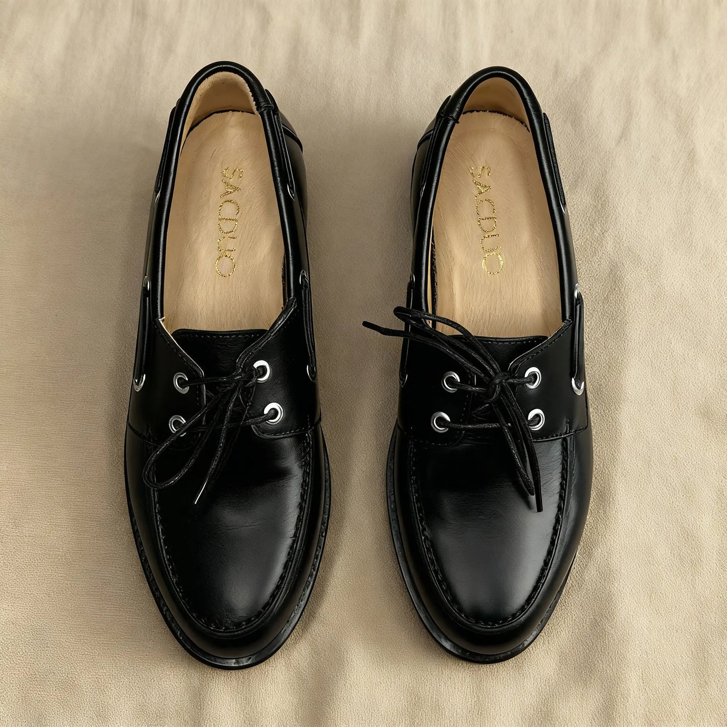 Caroline : Mocassin Femme en Cuir – Noir